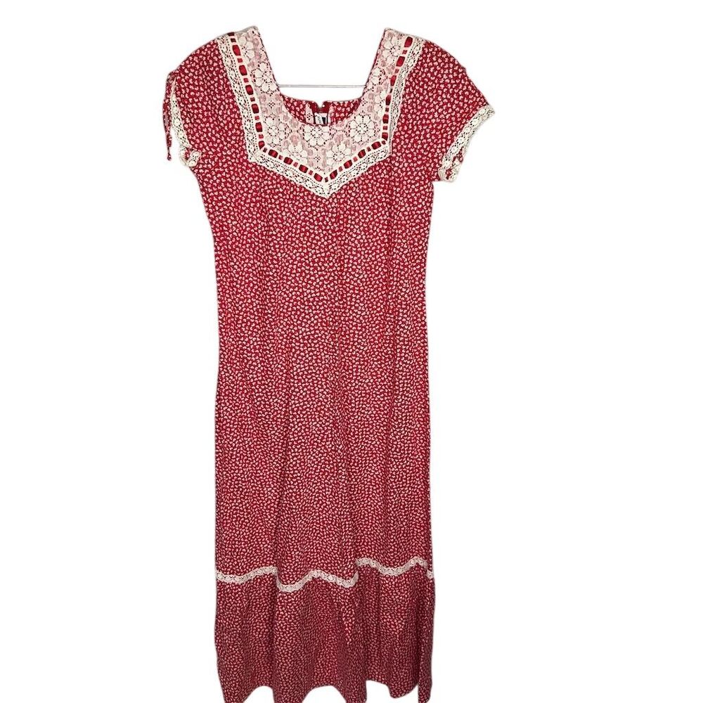 Liberty House Women's Vintage Size 4 Red Floral Dress Long Praire Style